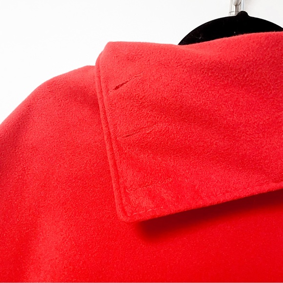 Fall Winter Holiday Chic Italian Button Detail Sweater Cape Red OS One Size - Picture 4 of 6